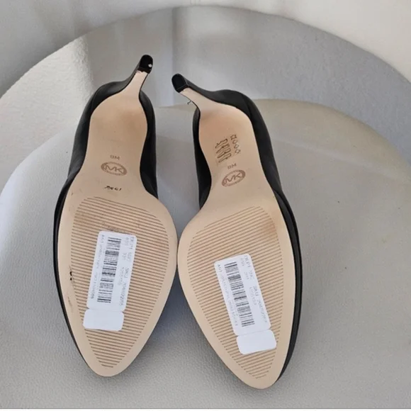 Michael Kors Black Leather Heels with Gold Accent - Picture 6 of 9